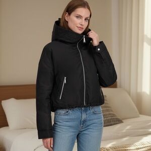 (NWT) Laundry by Shelli Segal Women’s Black Bomber With Faux Sherpa Lined Hood